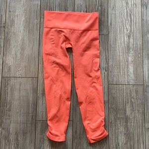 ✨Lululemon High-Rise Crop 21” Legging, Size 4